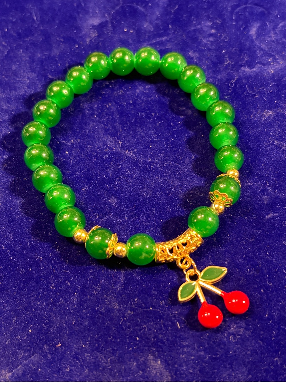Green Glass Beaded Cherry Charm Stretch Bracelet Gold Tone